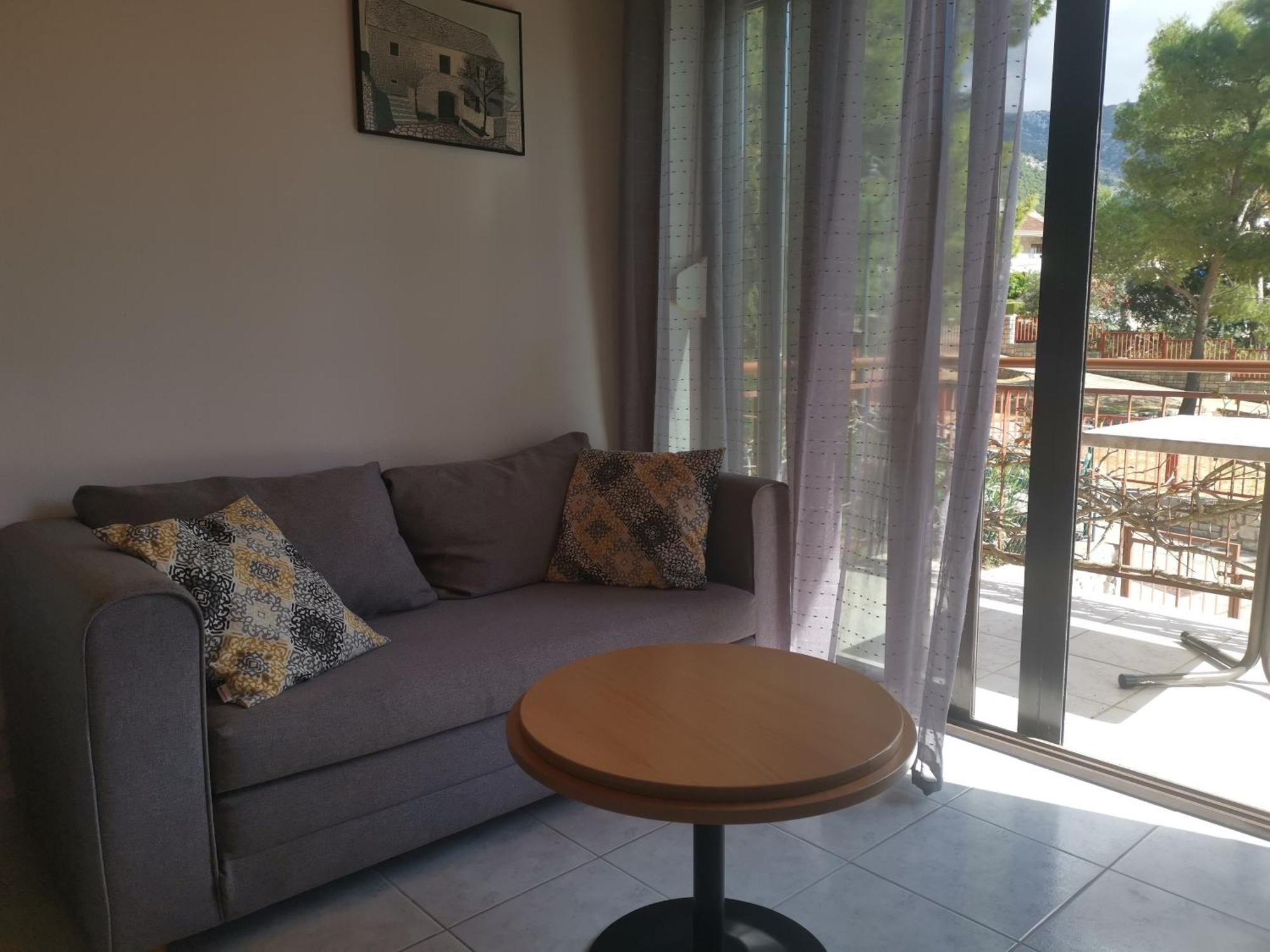 Guesthouse Apartment Bozica Бол Экстерьер фото